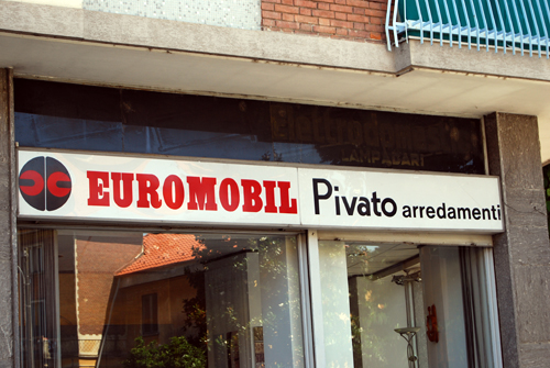 Enzo In Italia - Elettrodomestici e Lampadari - © Vincenzo Aiosa