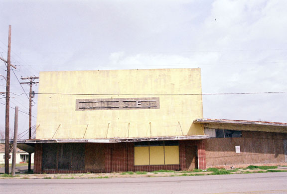 Derelict Golden Steer Restaurant
