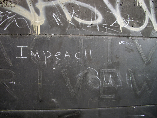 Active Driveway - Impeach Bush, BQE/Hicks Street -Walking back from the Atlantic Antic 2007