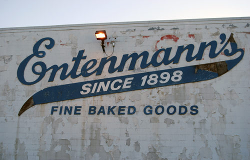 Entenmann's Bakery - Troy Avenue - East Flatbush, Brooklyn