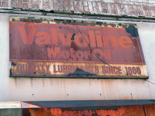 Flatbush Valvoline