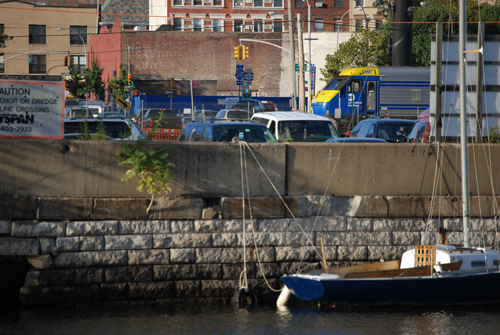 LIRR - Long Island City - View from Greenpoint Across Newtown Creek LIRR - Long Island City - View from Greenpoint Across Newtown Creek - © Frank H. Jump