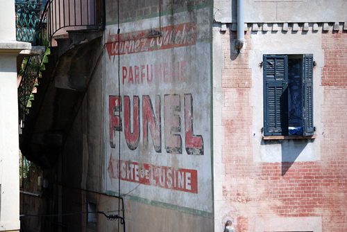 Funel - Cannes, France - © Frank H. Jump