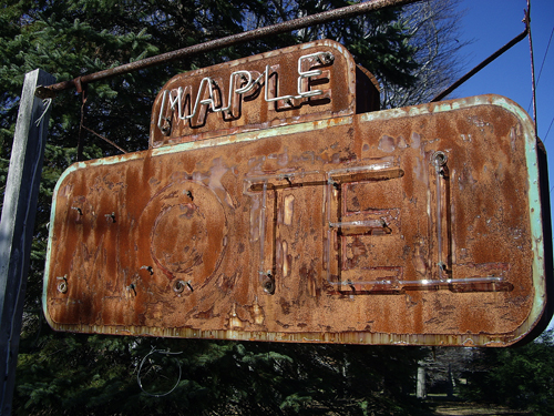 Maple Motel Derelict Neon - Rte 307 S, Maple Lake - Tooley Corners, PA