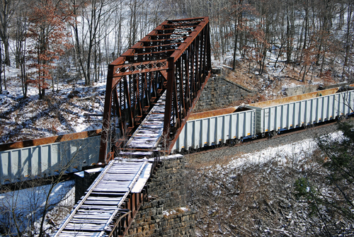 Trainbridge Towards Scranton 