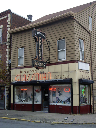 Glassman Drugs & Liquor - Clifton, NJ