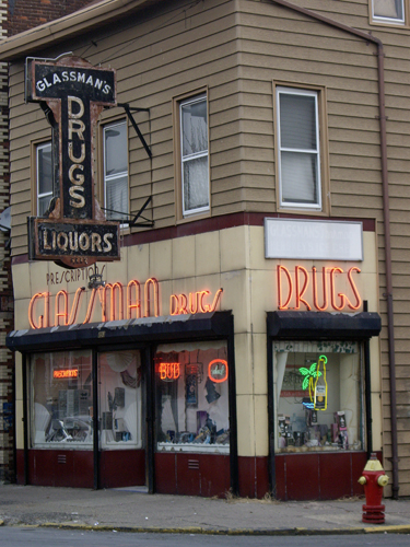 Glassman Drugs & Liquor - Clifton, NJ