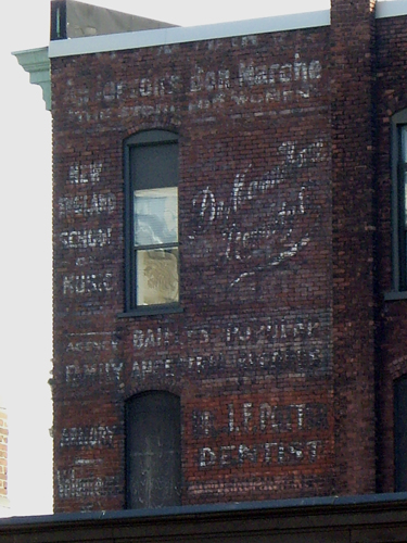 © Frank H. Jump